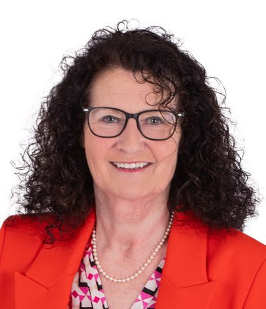 Portrait der Ersten Abgeordneten Marietta Heid-Gensheimer